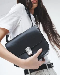 Max Crossbody - Leather