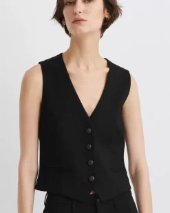Priya Ponte Vest
